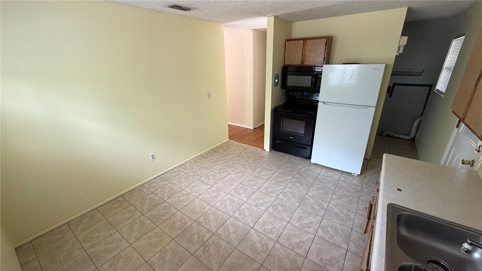 Image 19 of 67 For 107 Eliam Road