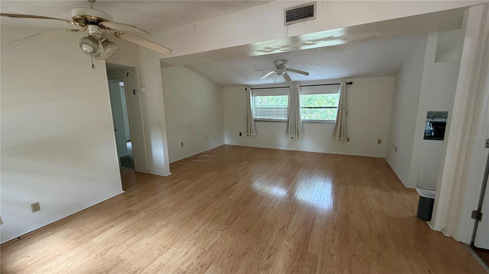 Image 23 of 80 For 7526 221st Street