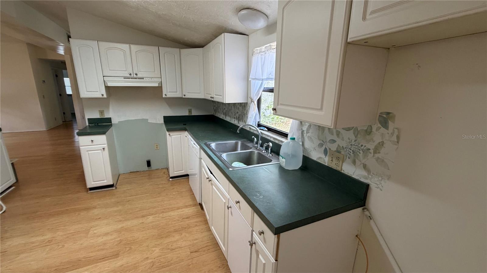 Image 26 of 80 For 7526 221st Street