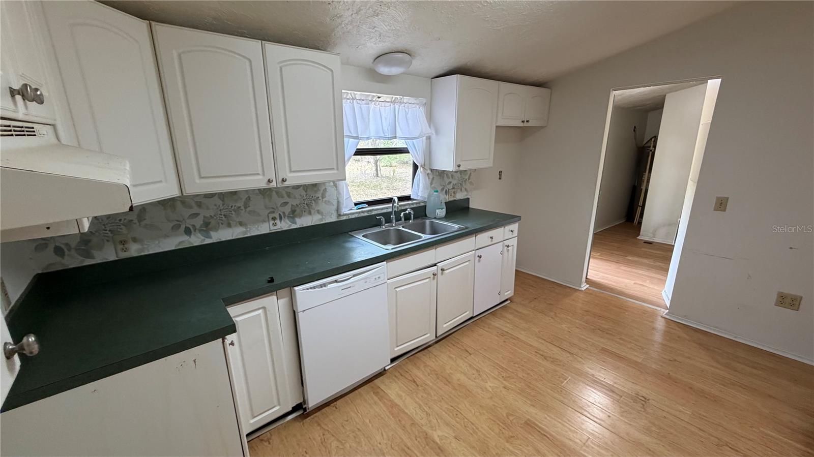 Image 27 of 80 For 7526 221st Street