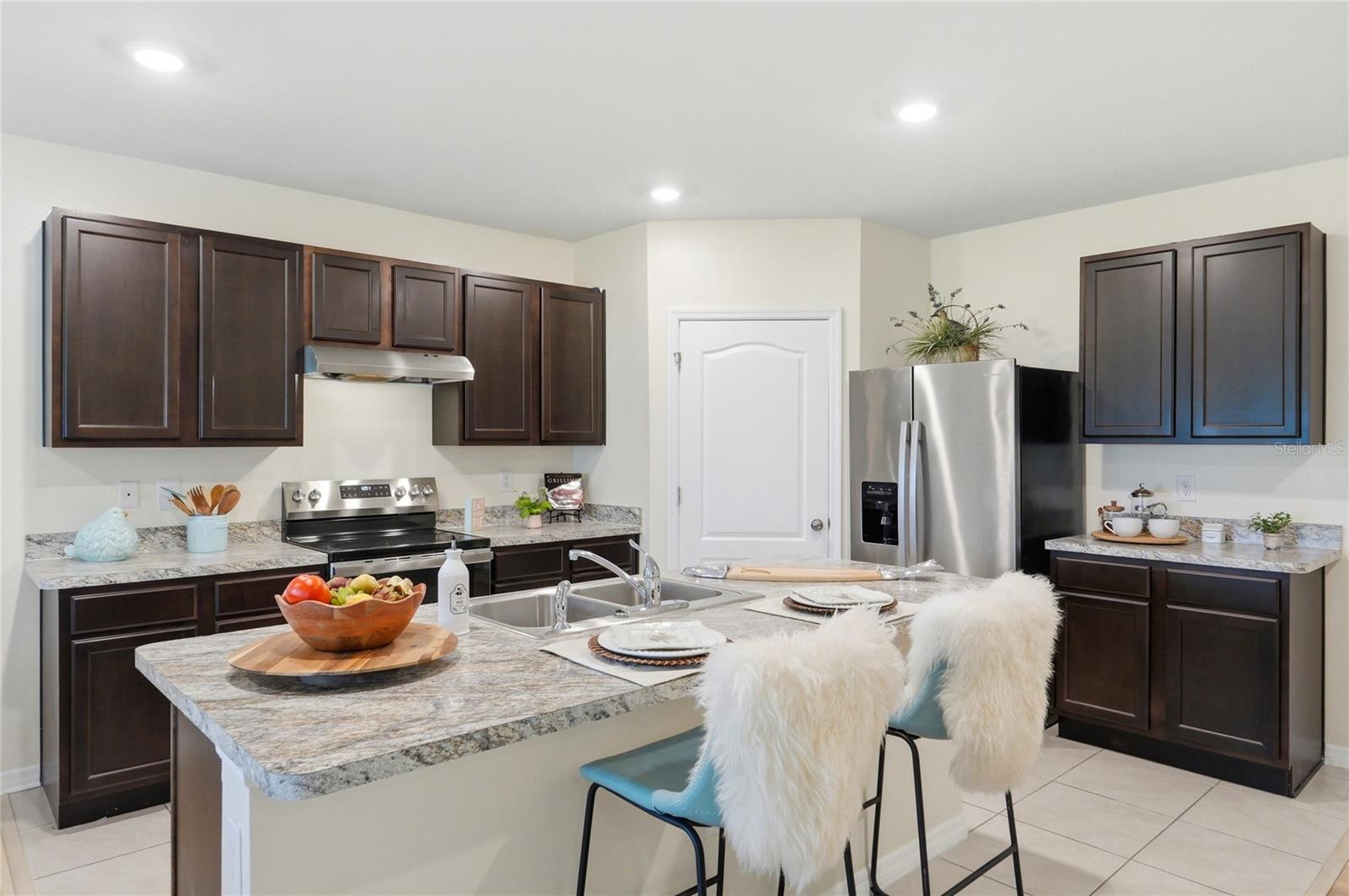 Image 15 of 73 For 416 Corso Loop