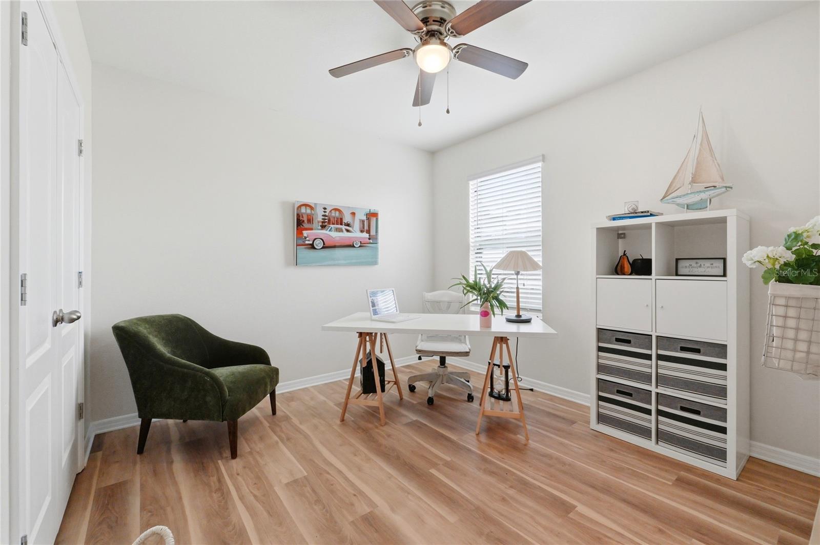 Image 25 of 73 For 416 Corso Loop