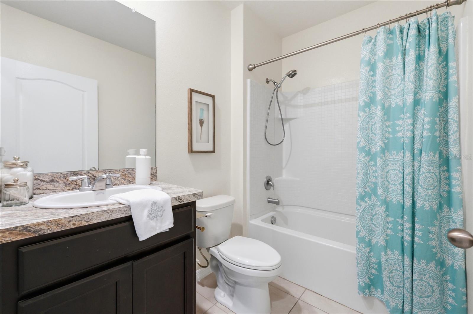 Image 40 of 73 For 416 Corso Loop