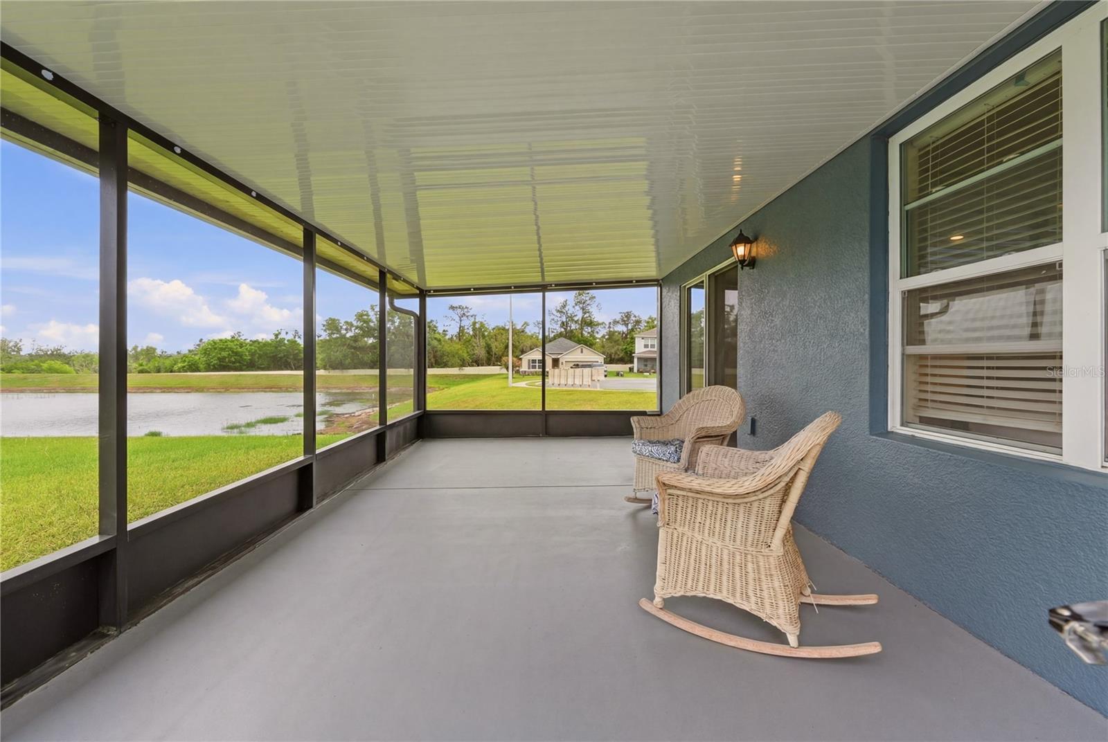 Image 54 of 73 For 416 Corso Loop