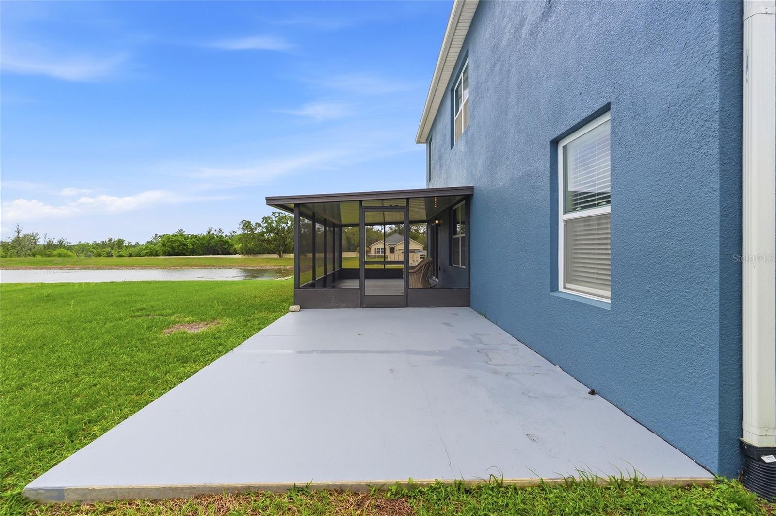 Image 55 of 73 For 416 Corso Loop