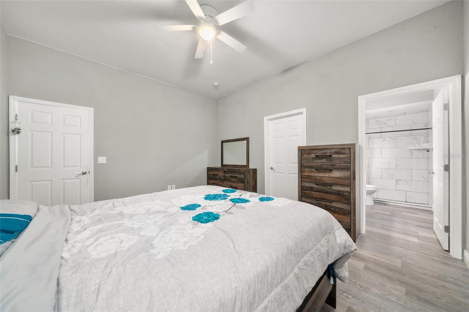 Image 27 of 58 For 189 Oleander Drive