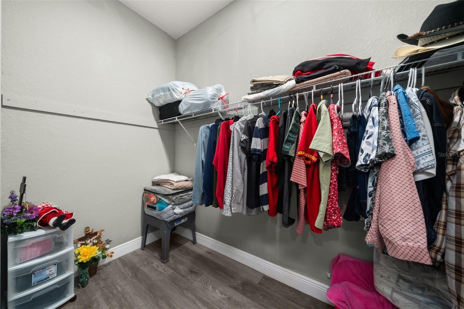 Image 28 of 58 For 189 Oleander Drive