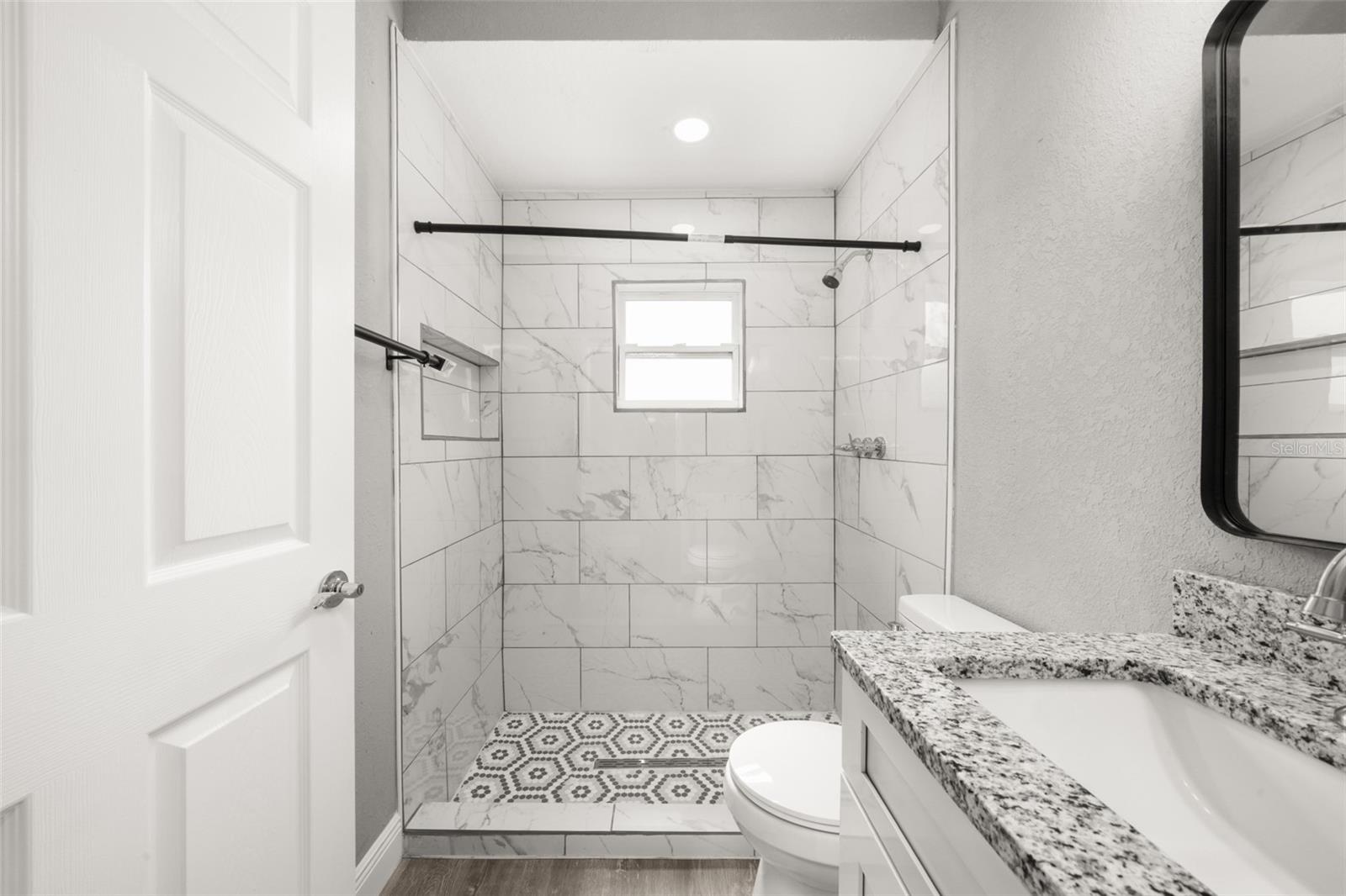 Image 31 of 58 For 189 Oleander Drive