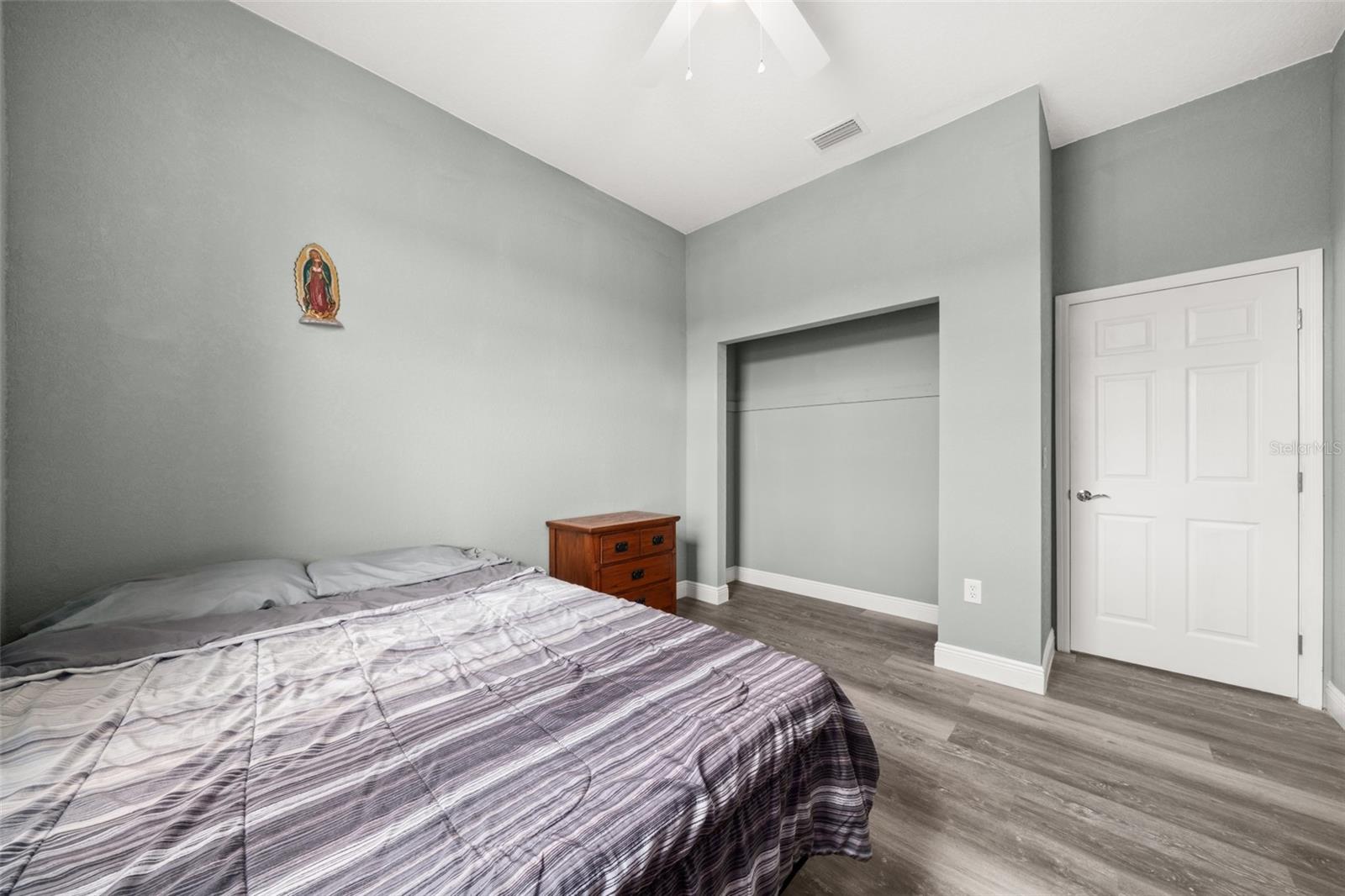 Image 37 of 58 For 189 Oleander Drive