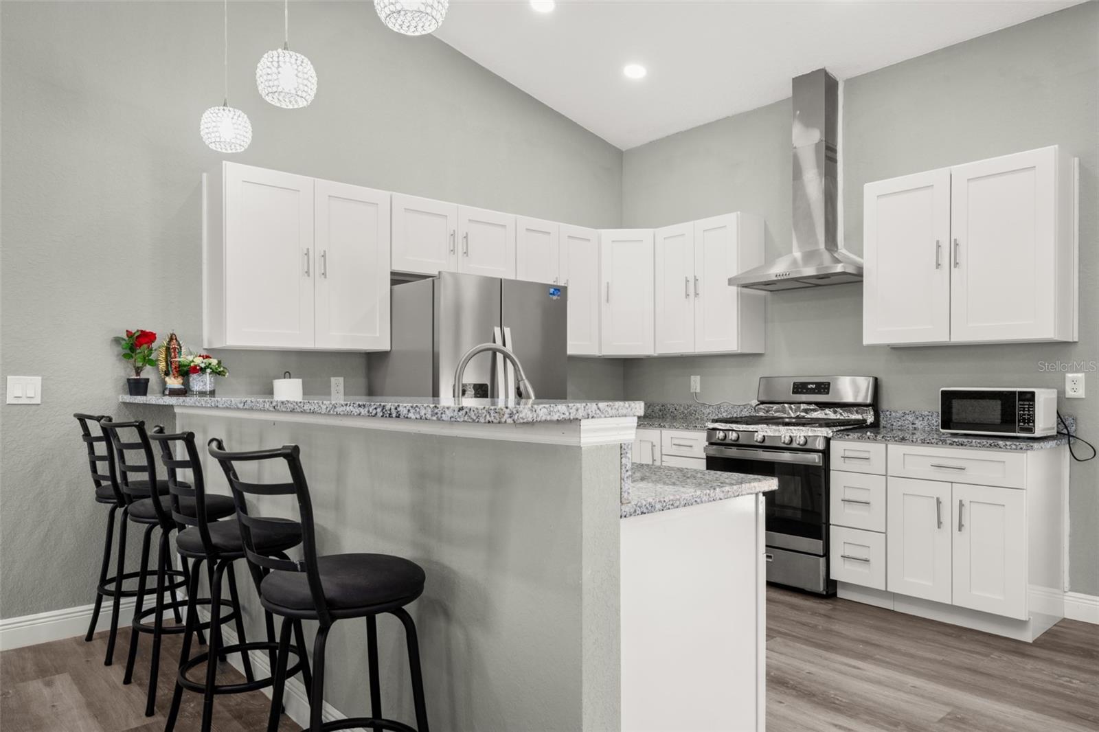 Image 8 of 58 For 189 Oleander Drive