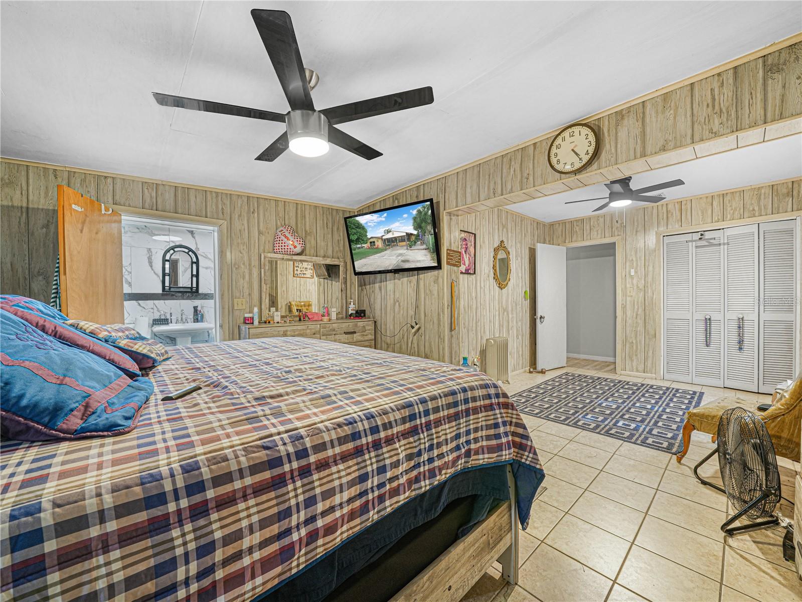 Image 22 of 35 For 129 Northside Drive