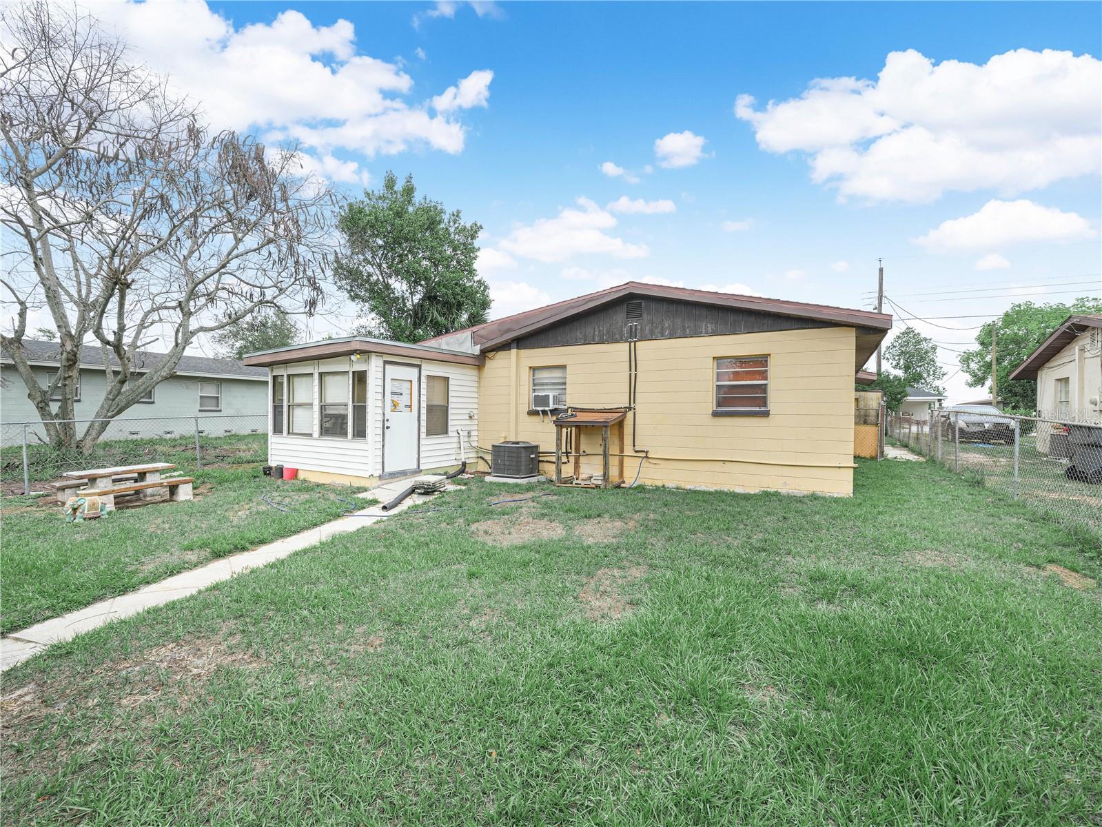 Image 28 of 35 For 129 Northside Drive