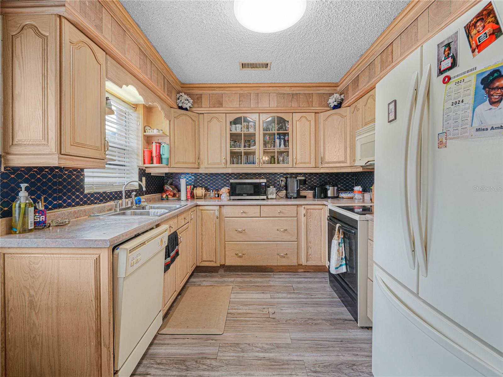 Image 8 of 35 For 129 Northside Drive