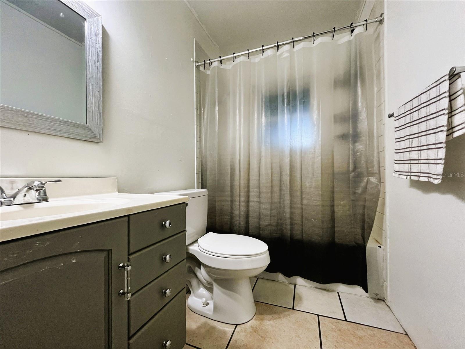 Image 13 of 33 For 121 Maris Court