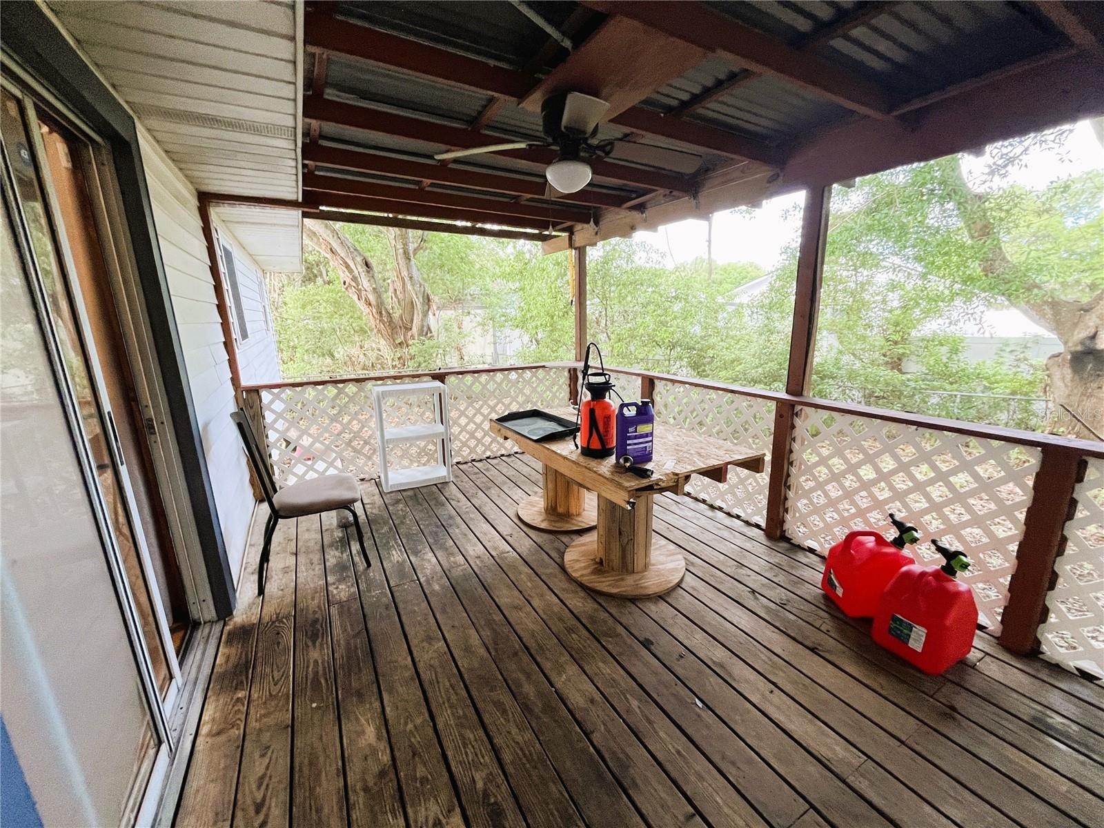 Image 18 of 33 For 121 Maris Court