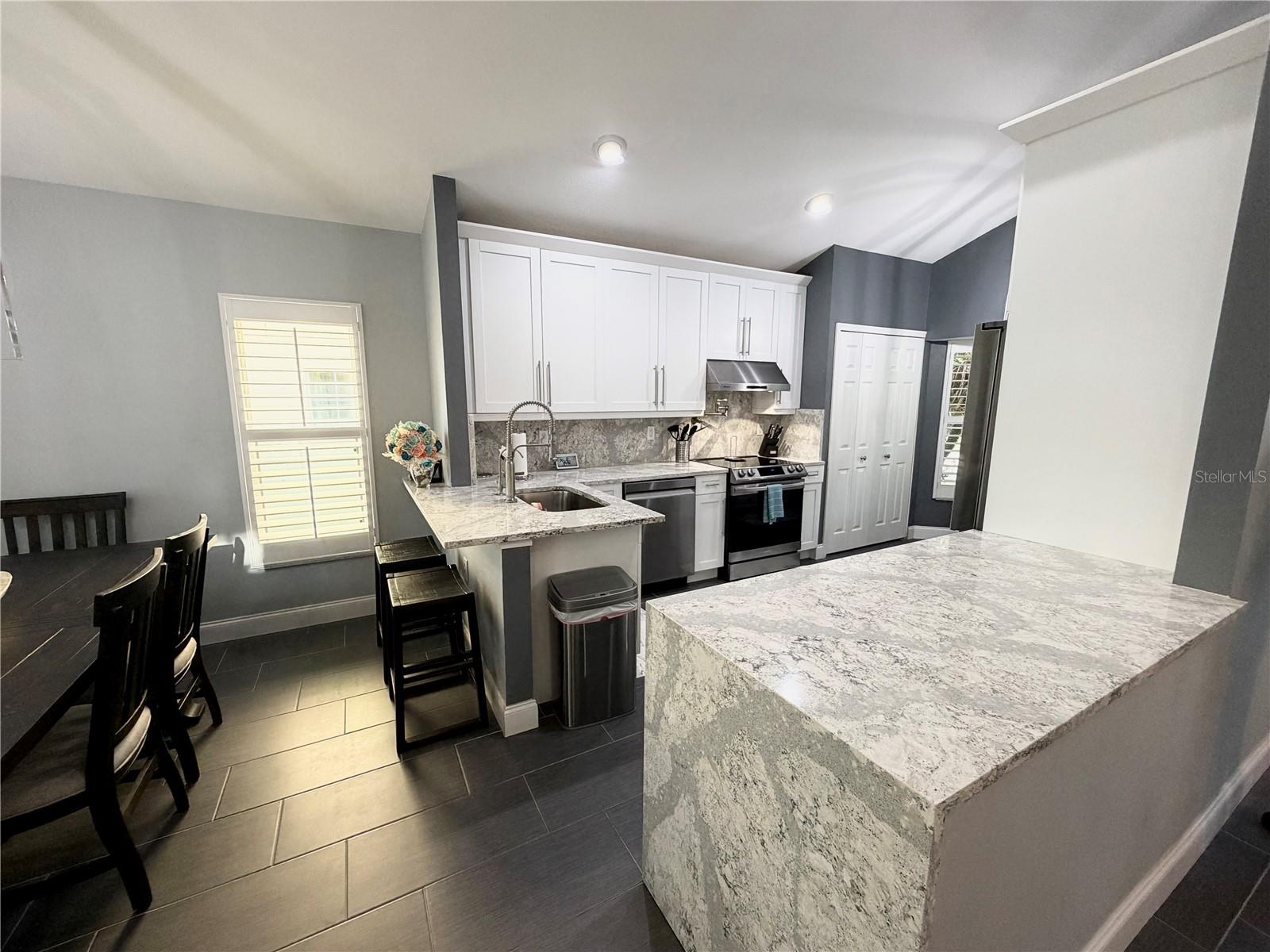 Image 9 of 80 For 4706 Dunquin Place