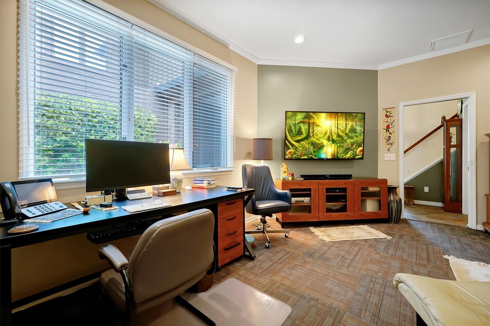 Image 17 of 61 For 139 Woden Way