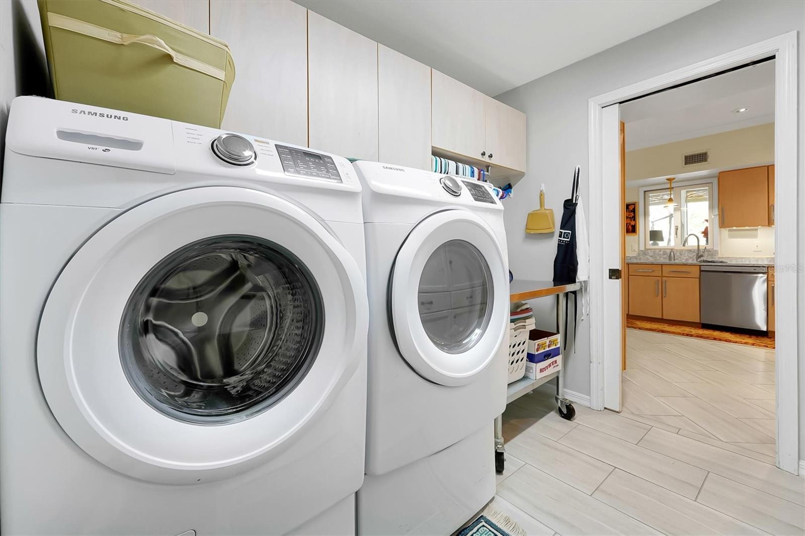 Image 39 of 61 For 139 Woden Way