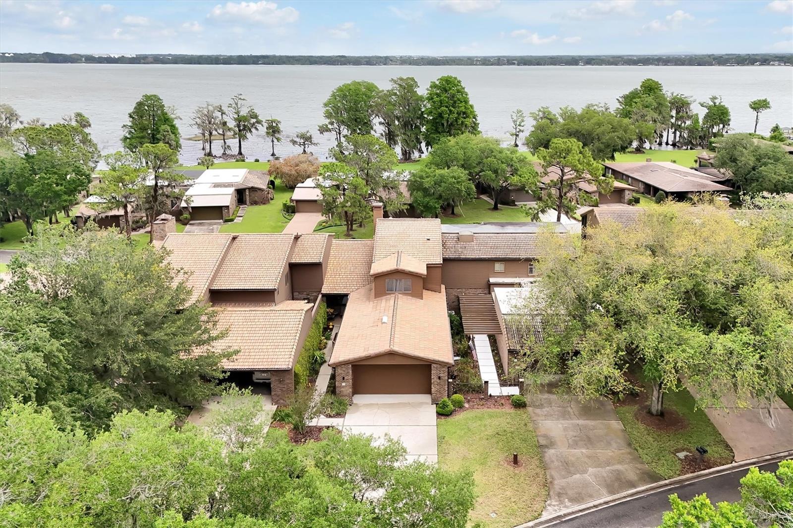 Image 48 of 61 For 139 Woden Way