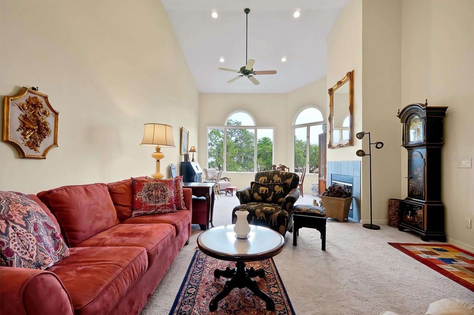 Image 8 of 61 For 139 Woden Way