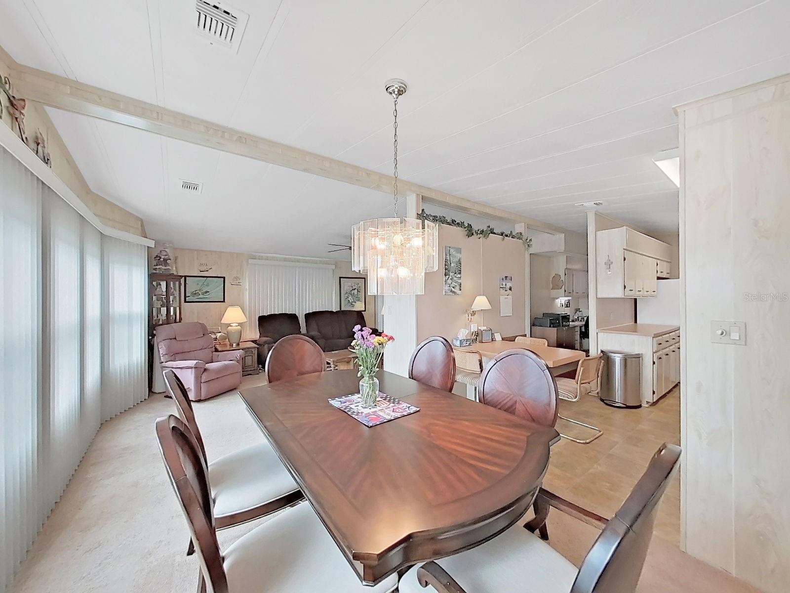 Image 18 of 47 For 4966 Deerwood Dr