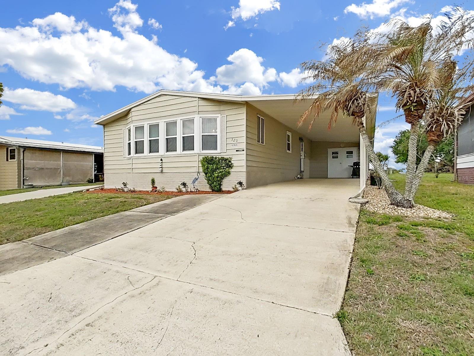 Image 2 of 47 For 4966 Deerwood Dr