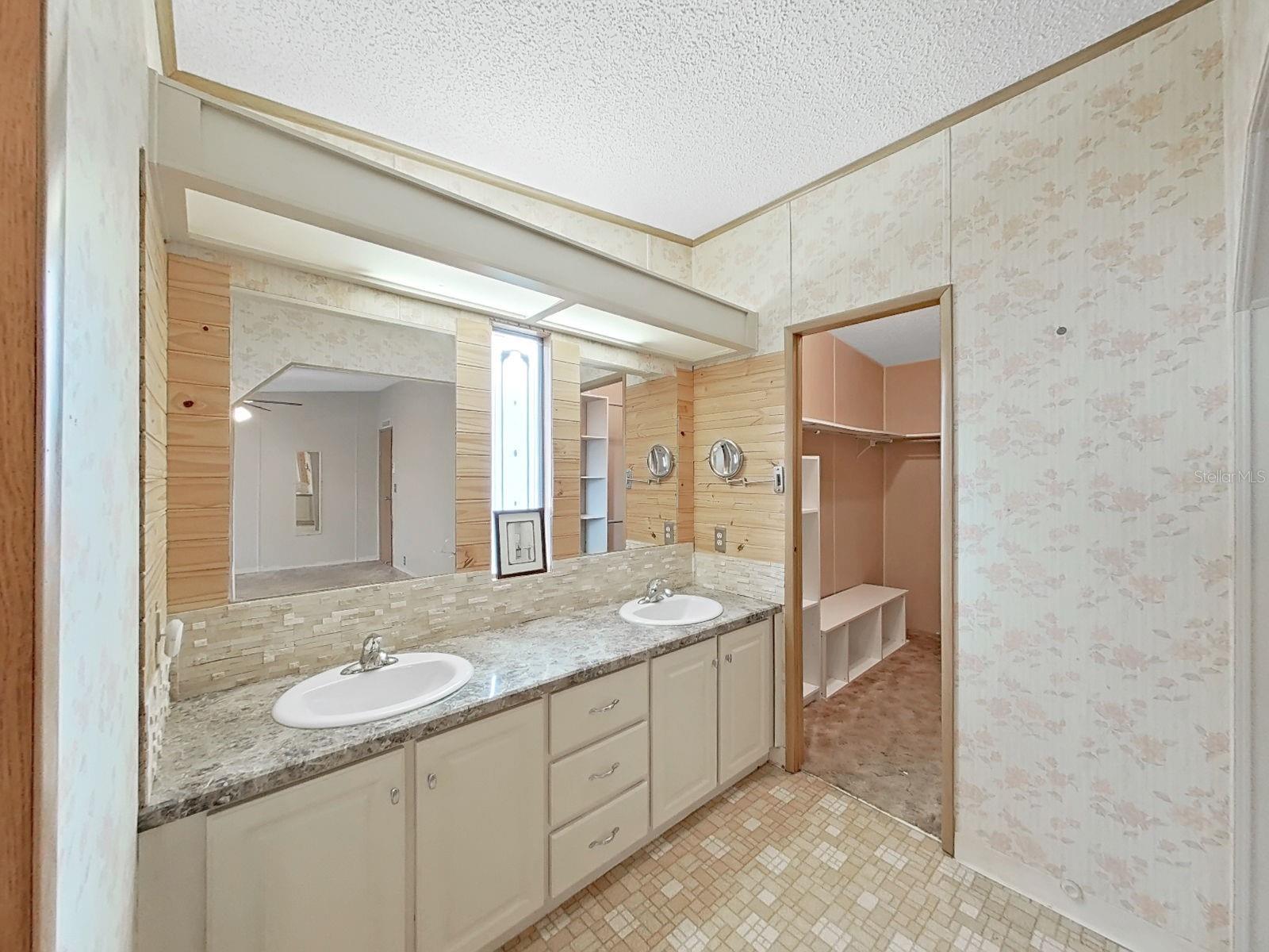 Image 24 of 40 For 1704 Quail Hill Dr