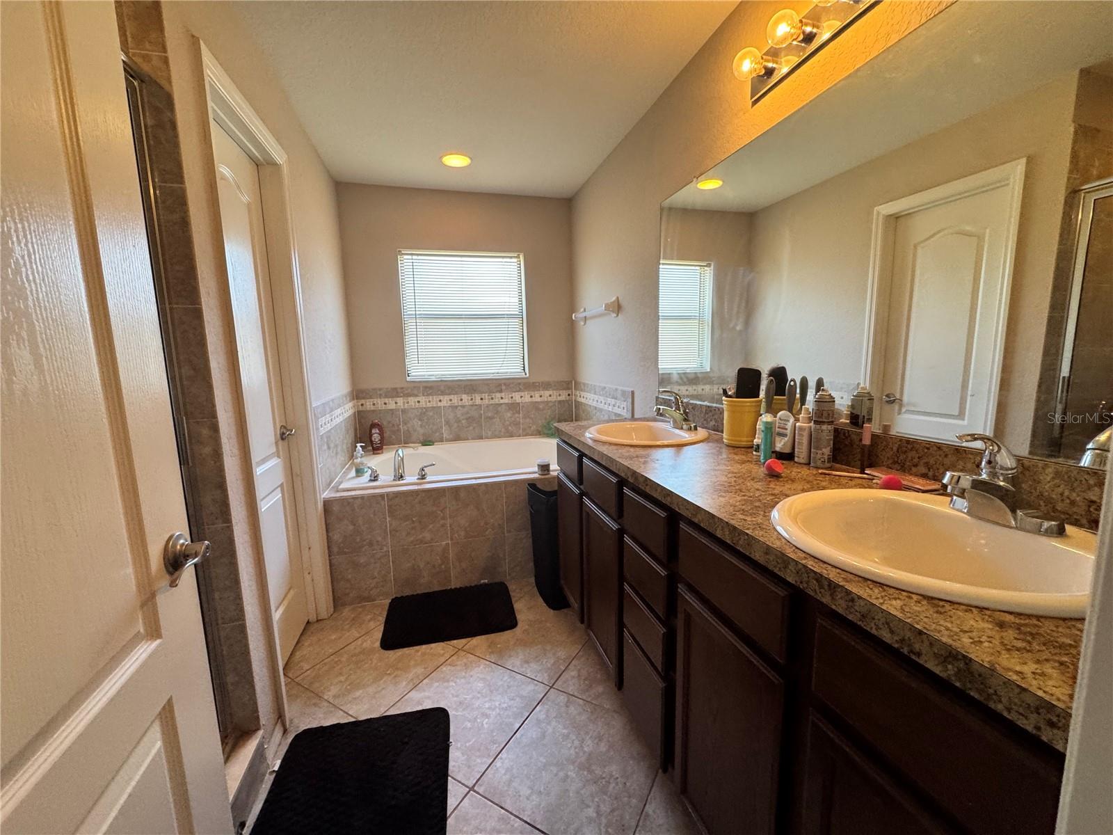 Image 12 of 21 For 2235 Lakeridge Drive