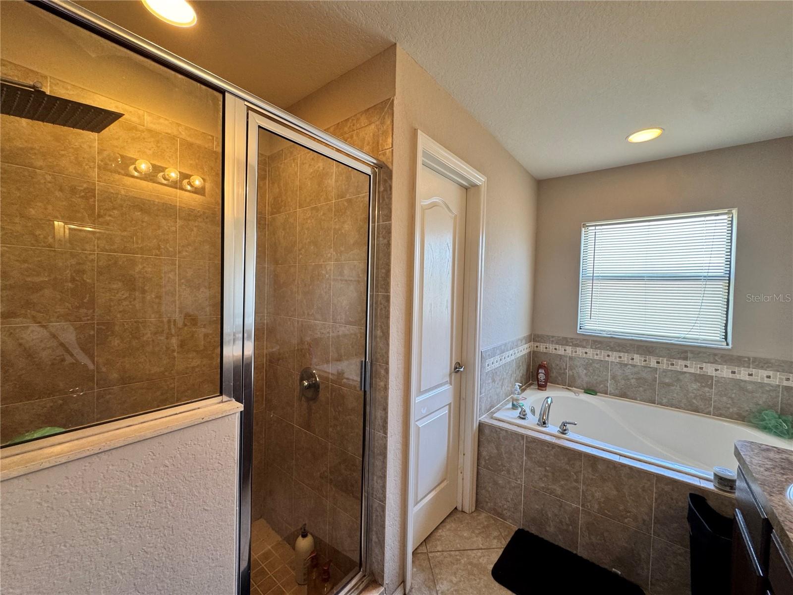 Image 13 of 21 For 2235 Lakeridge Drive