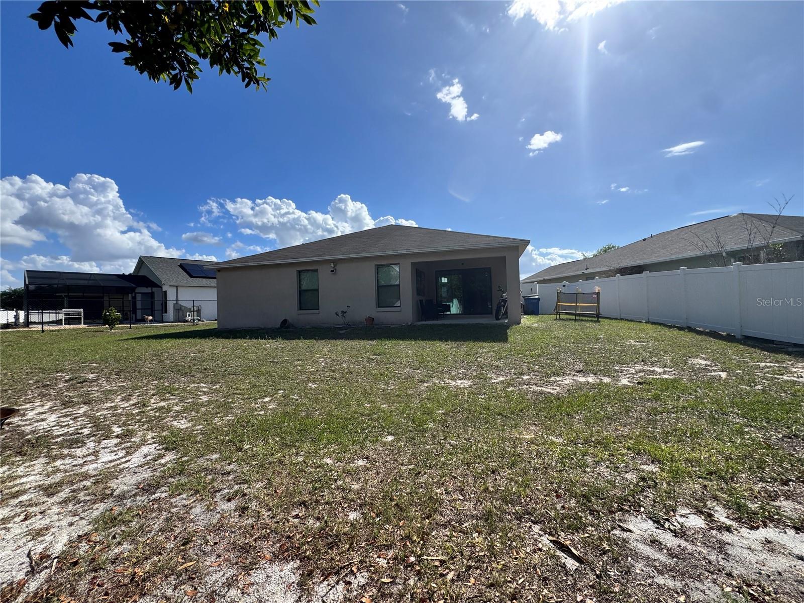 Image 19 of 21 For 2235 Lakeridge Drive