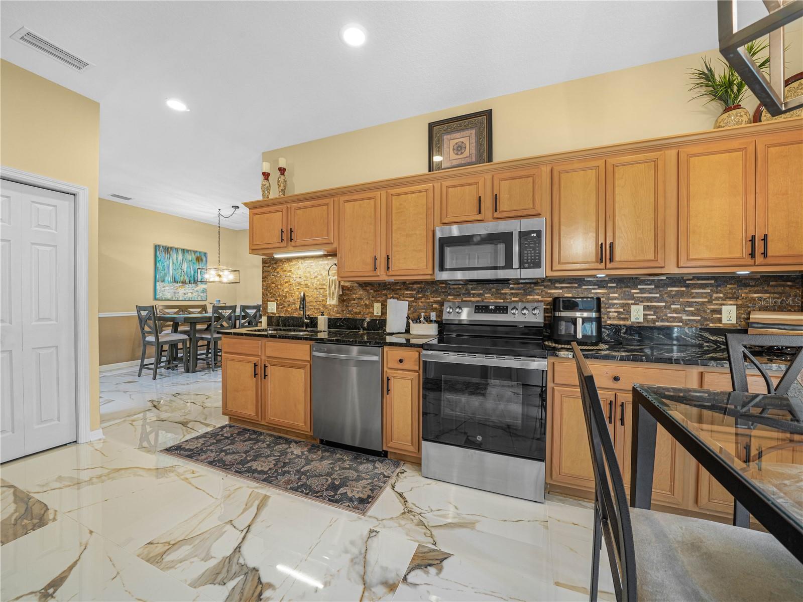 Image 6 of 69 For 4136 Aberdeen Lane