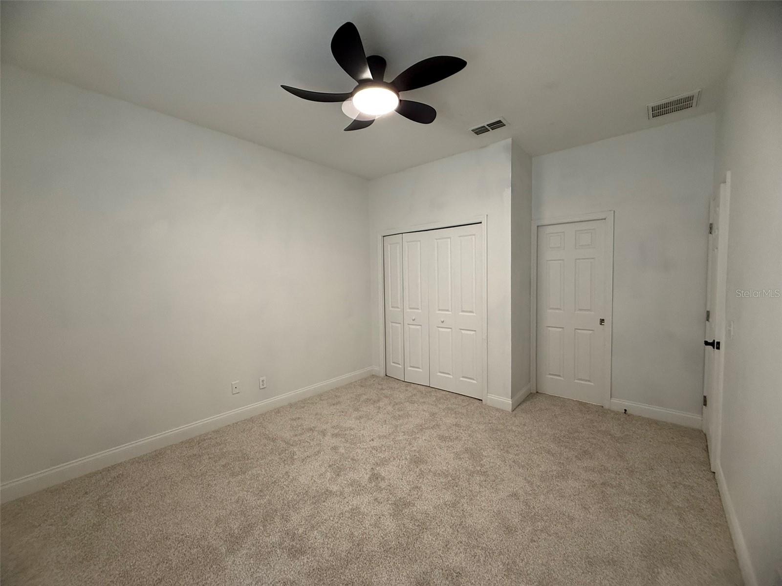 Image 34 of 52 For 725 Country Walk Cove