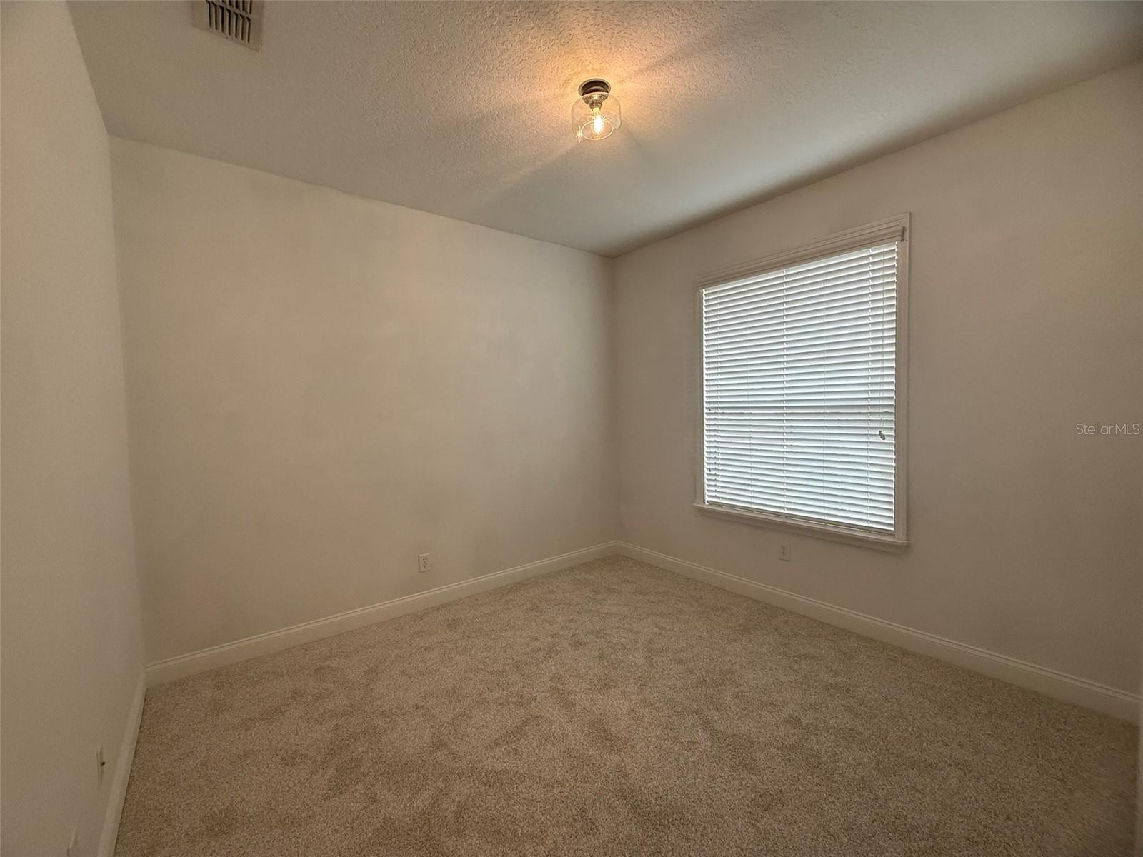 Image 43 of 52 For 725 Country Walk Cove