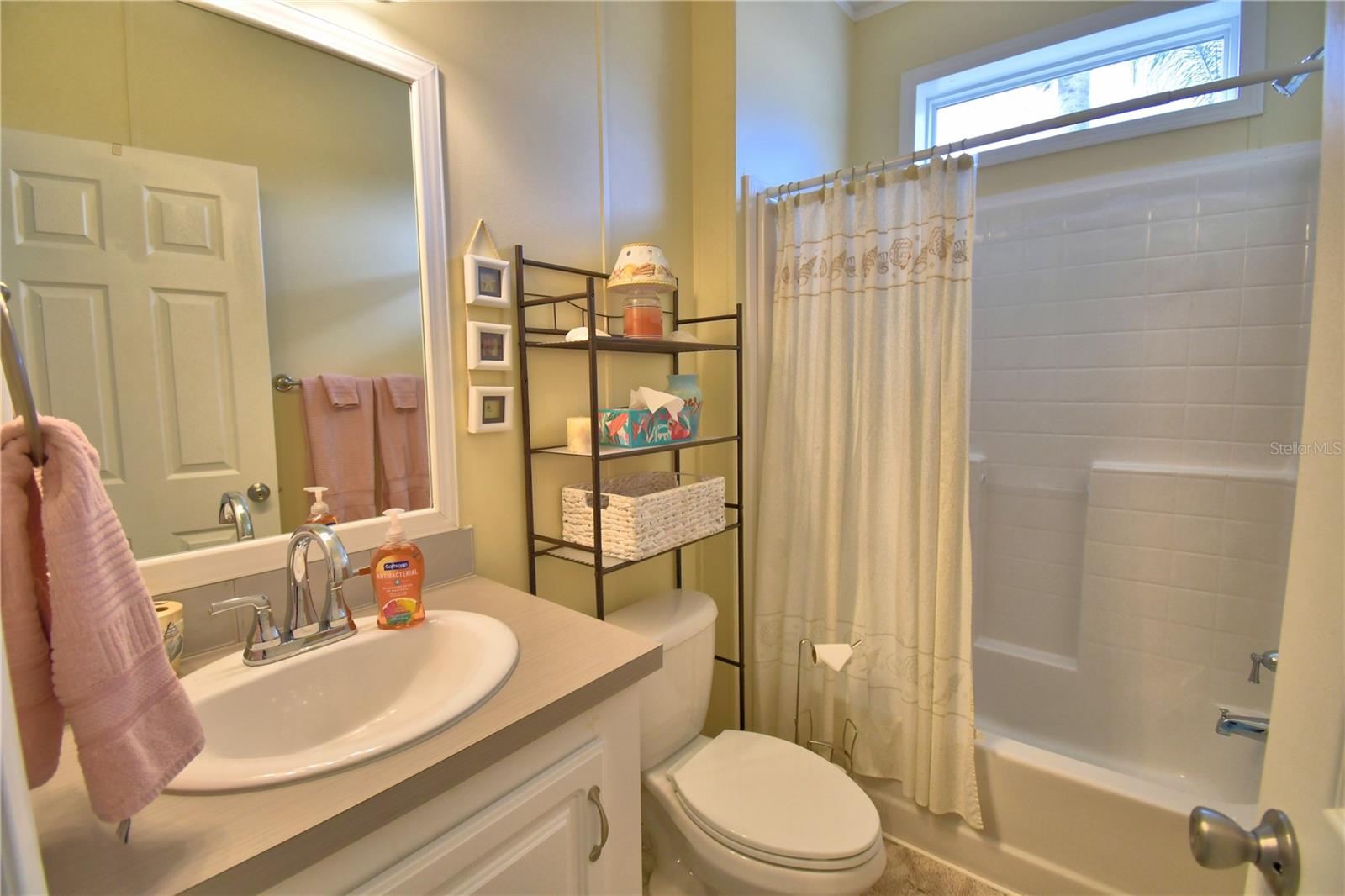 Image 12 of 56 For 4925 Cypress Gardens Road 100