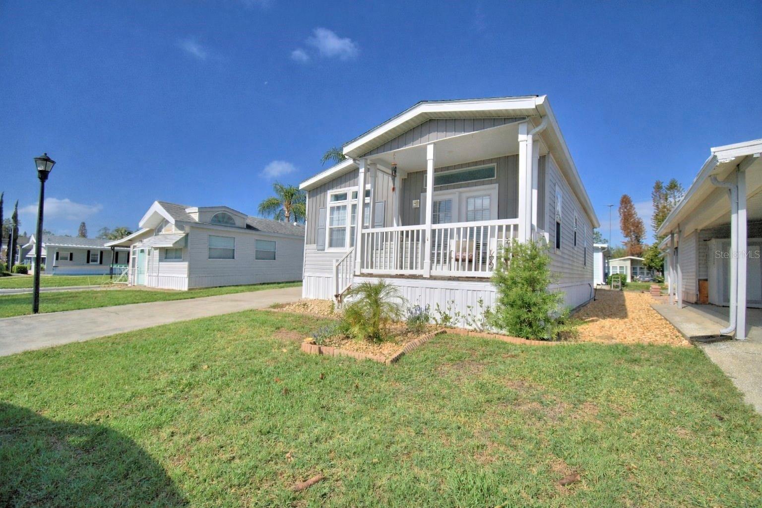 Image 2 of 56 For 4925 Cypress Gardens Road 100