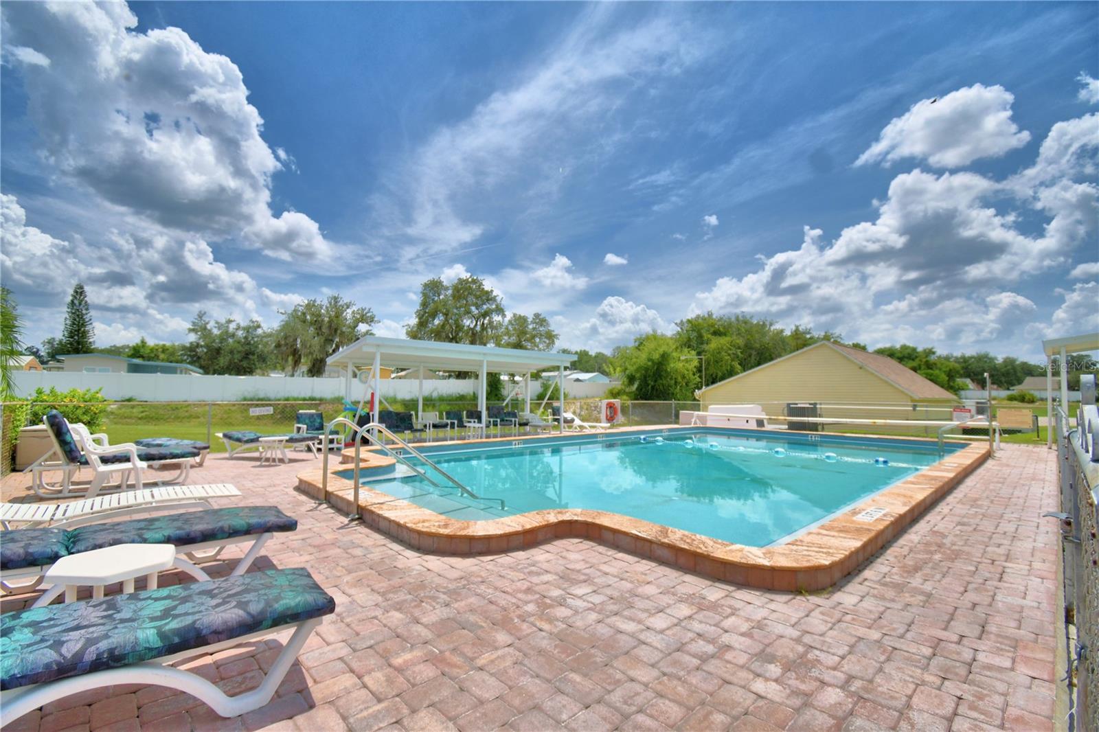 Image 52 of 56 For 4925 Cypress Gardens Road 100