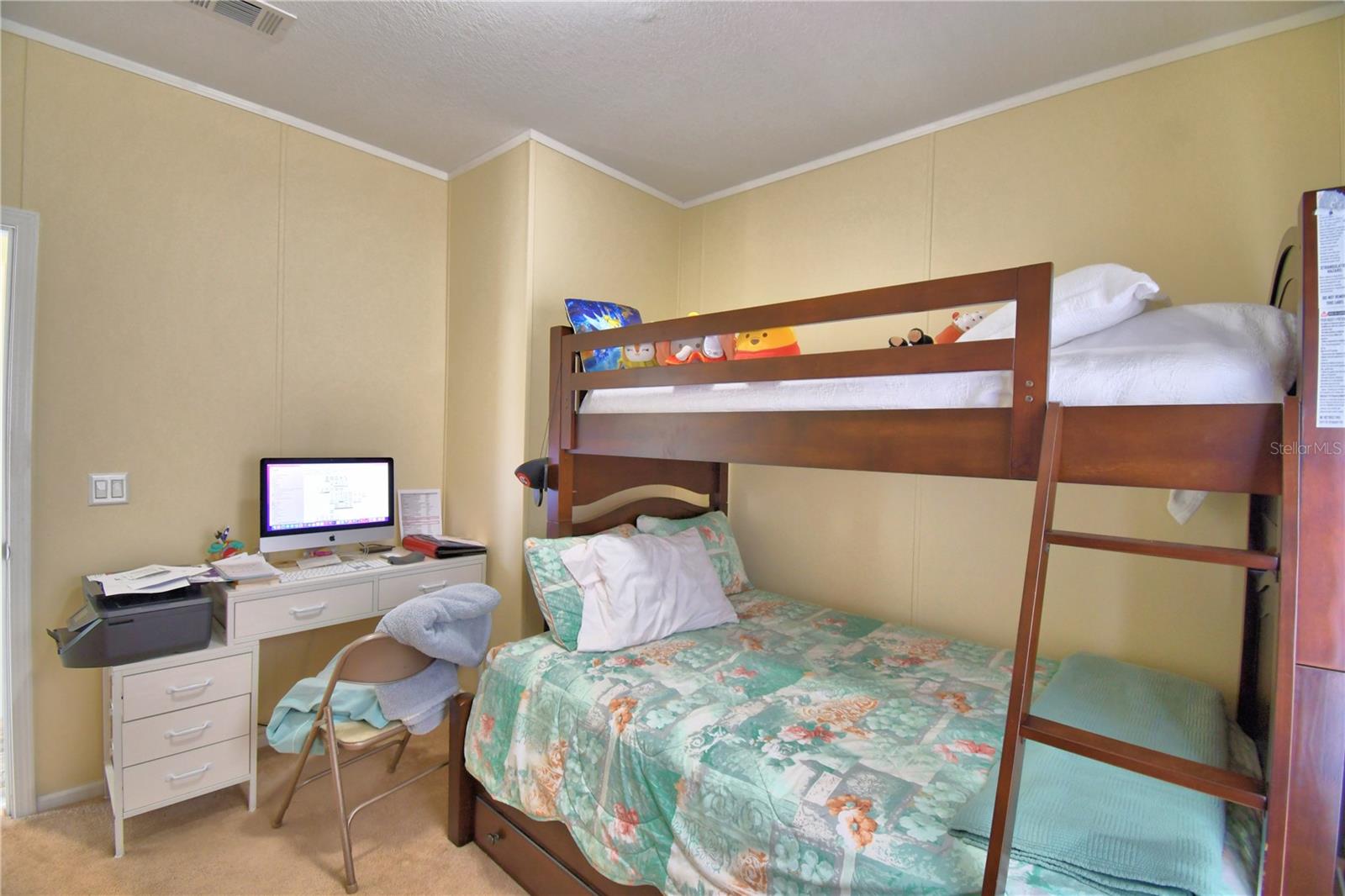 Image 9 of 56 For 4925 Cypress Gardens Road 100