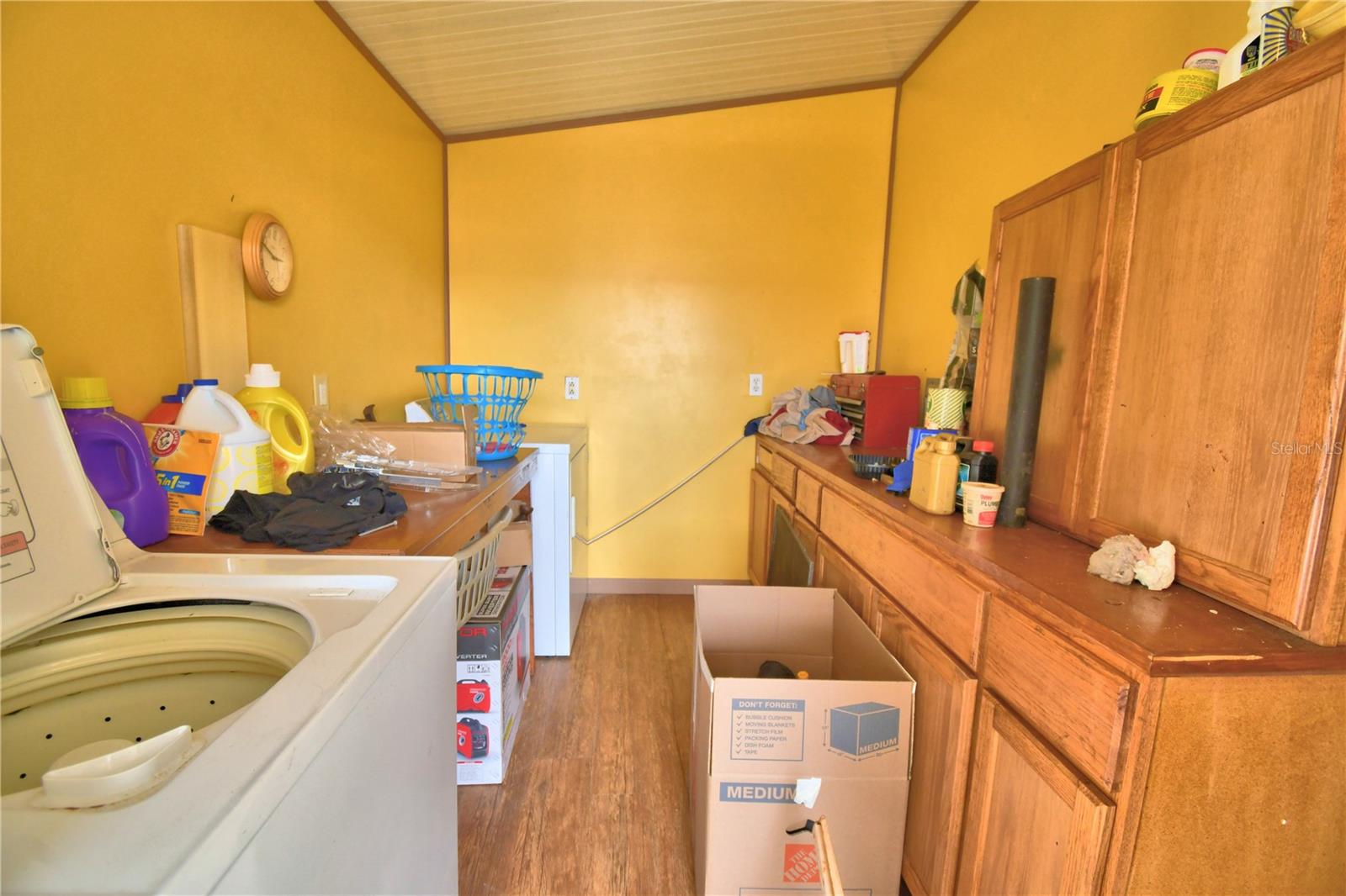 Image 37 of 59 For 4173 Rolling Oaks Drive