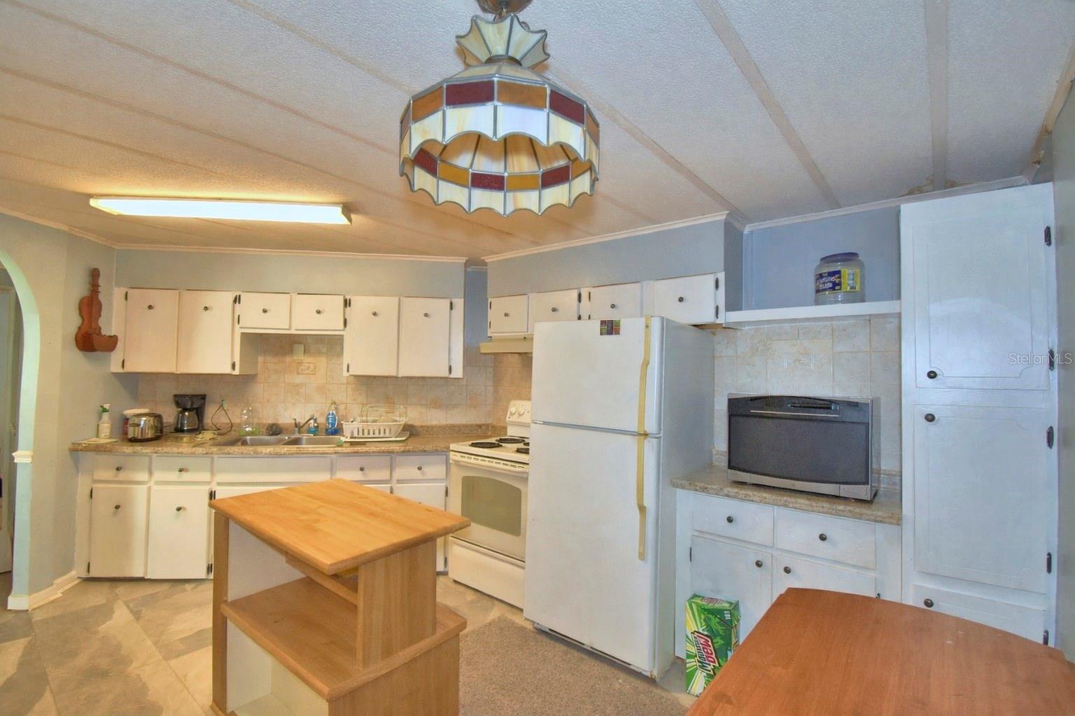 Image 9 of 59 For 4173 Rolling Oaks Drive