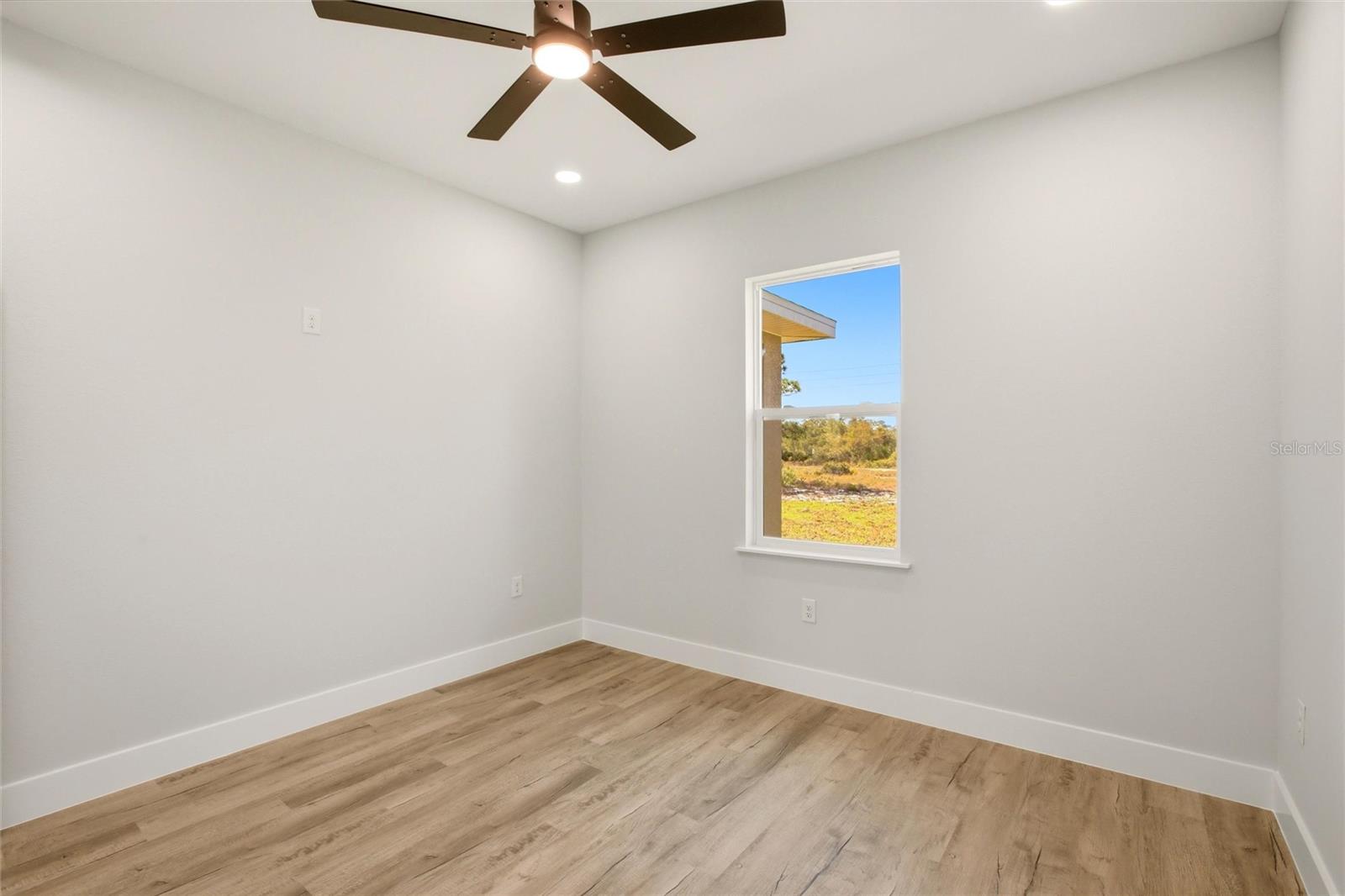 Image 16 of 33 For 3108 Buttercup Lane