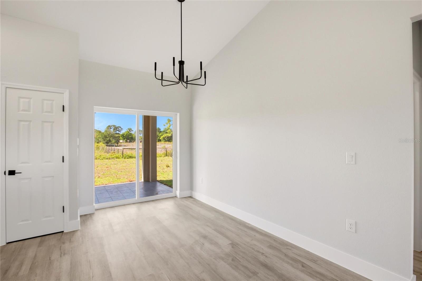 Image 5 of 33 For 3108 Buttercup Lane