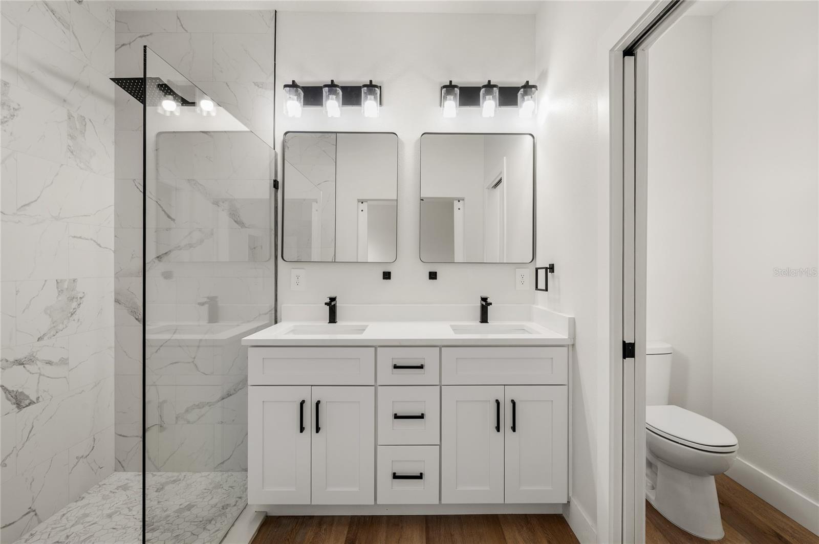 Image 13 of 13 For 7322 Granada Boulevard