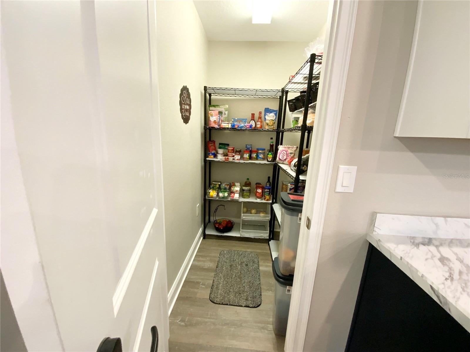 Image 17 of 63 For 692 Howard Road