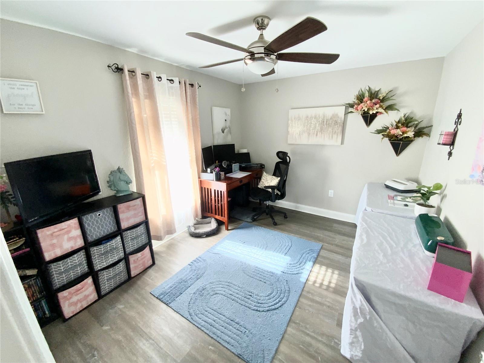 Image 31 of 63 For 692 Howard Road