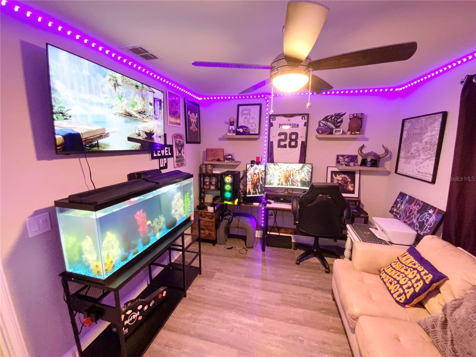 Image 33 of 63 For 692 Howard Road