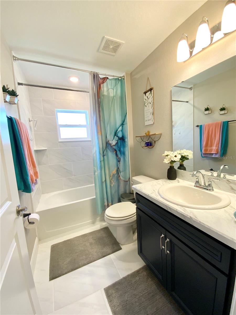 Image 37 of 63 For 692 Howard Road