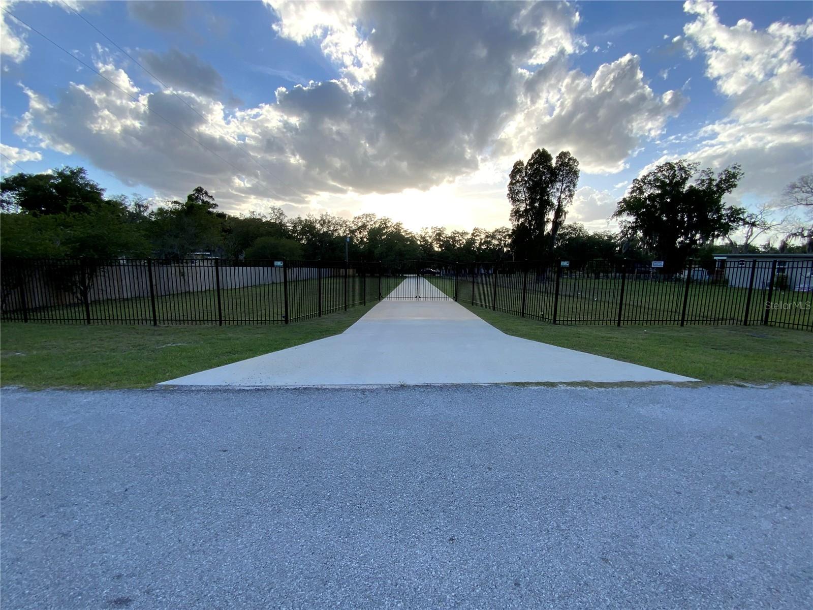 Image 59 of 63 For 692 Howard Road