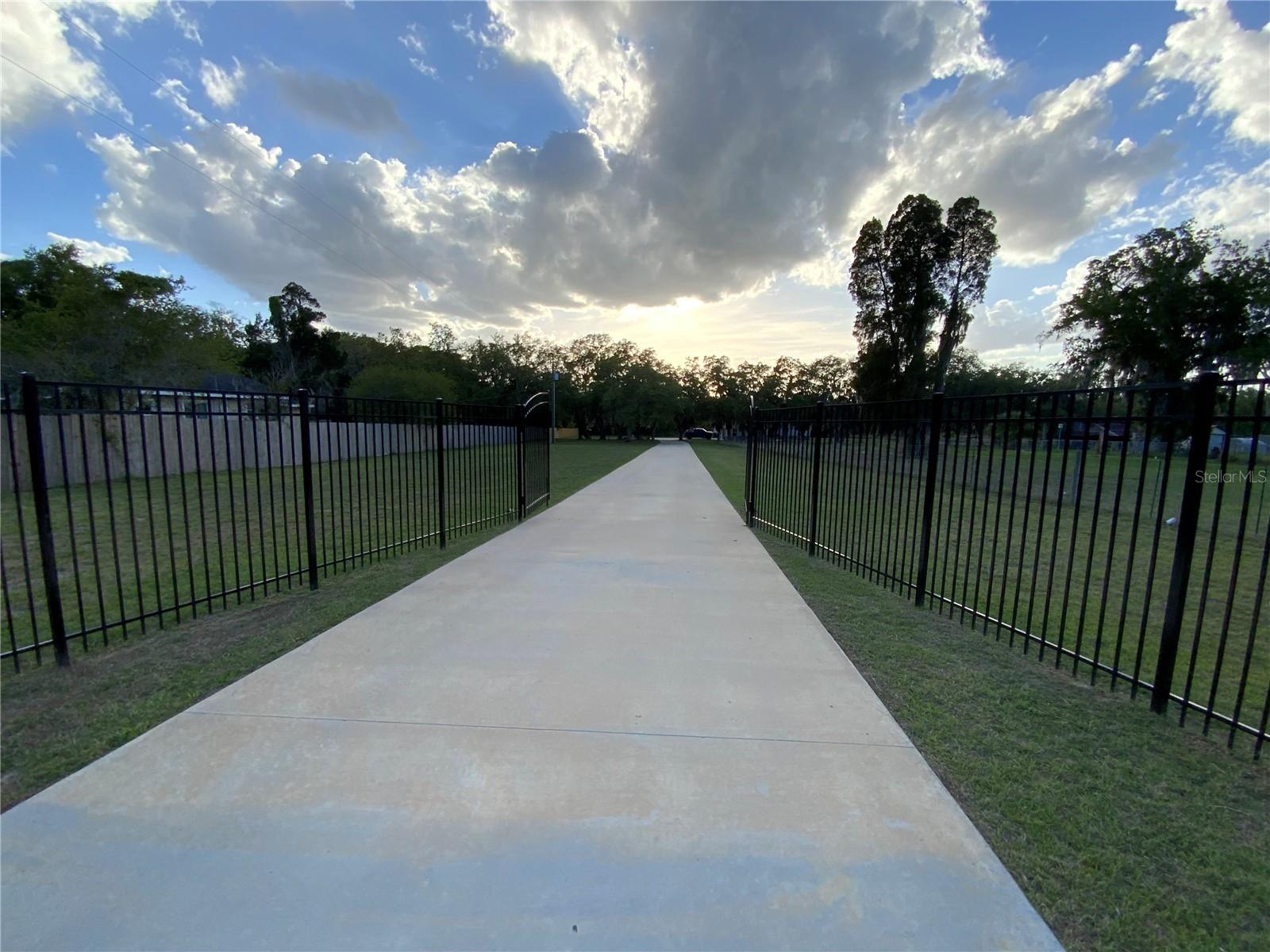 Image 60 of 63 For 692 Howard Road