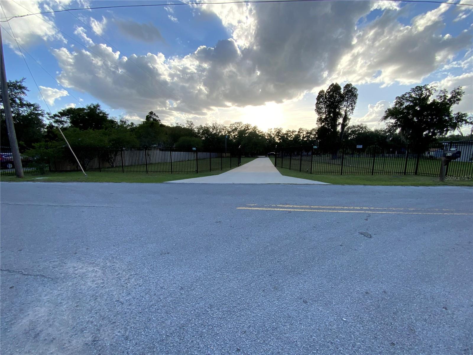 Image 61 of 63 For 692 Howard Road