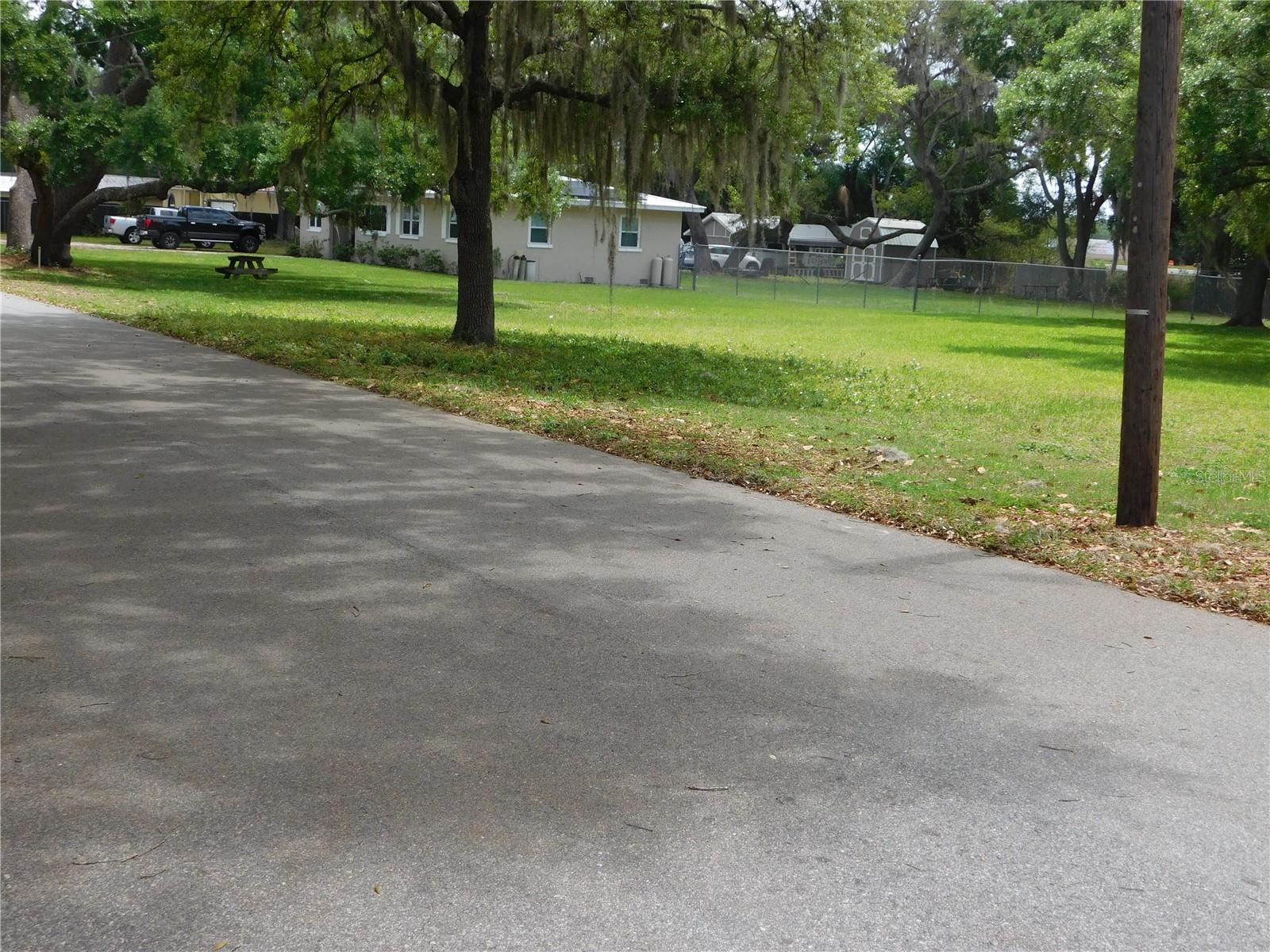 Image 4 of 8 For 00 Moss Avenue